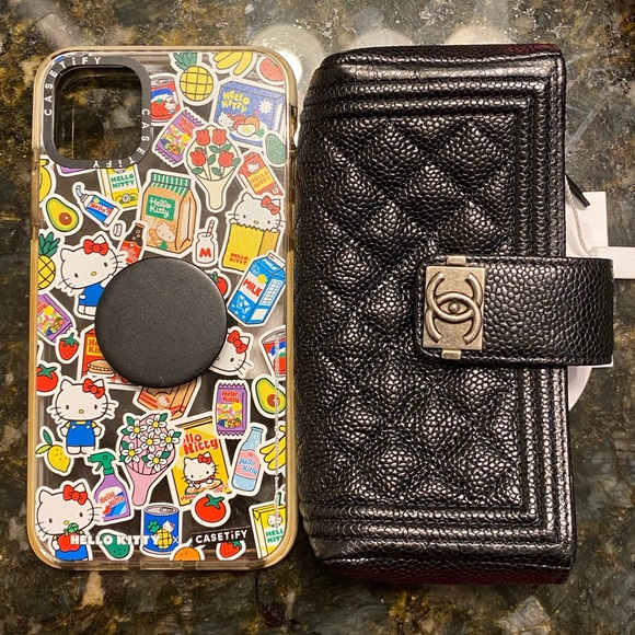 ⭐️RARE⭐️ Chanel Caviar Mini Boy Clutch - Picture 9 of 11